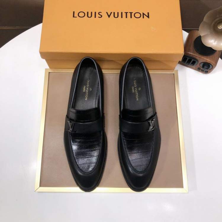 Picture of Louis Vuitton Shoes _SKULVsz38-45hnh085514698
